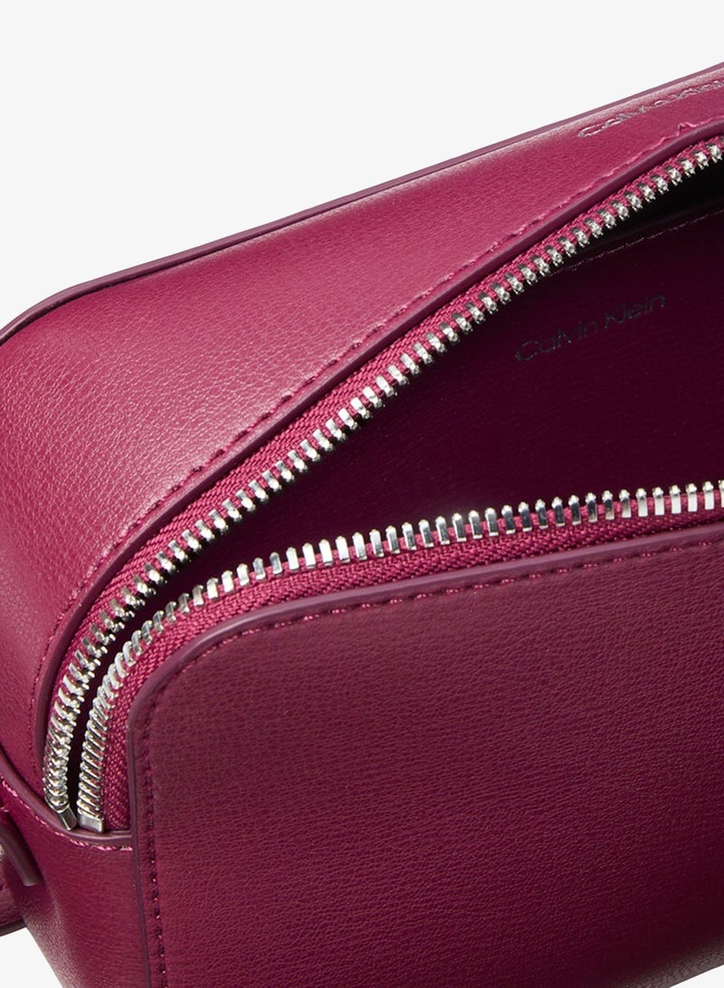 CALVIN KLEIN Foil Logo Camera Bag - Image 4